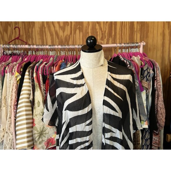 Chico's Size OS Semi-Sheer Black &‎ Cream Zebra Striped Open Shrug Kimono - Picture 3 of 6